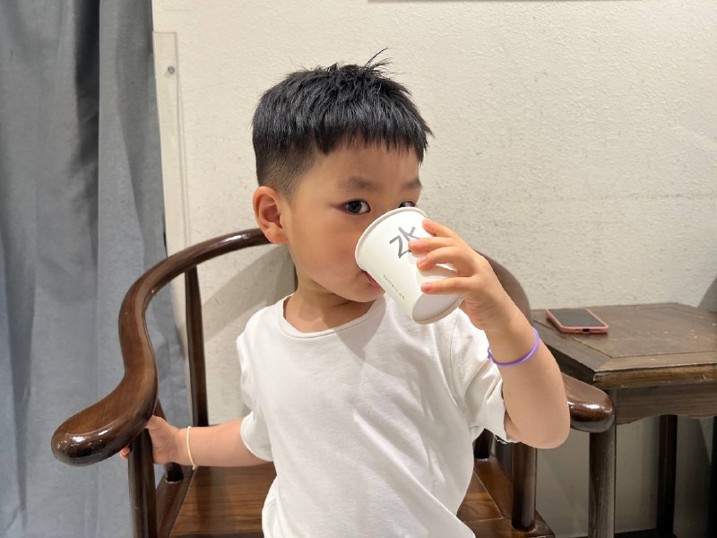 三周岁咯三周岁咯